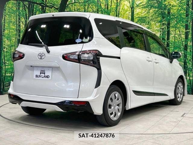 Toyota SIENTA 2015-11 220310-18