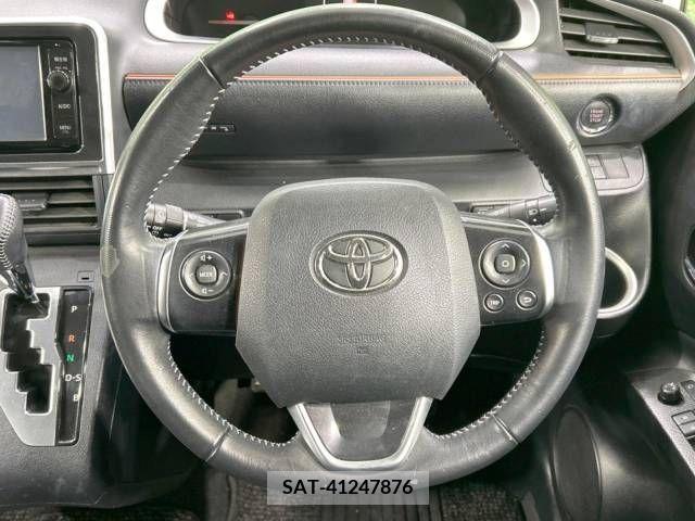 Toyota SIENTA 2015-11 220310-12
