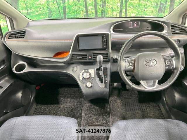 Toyota SIENTA 2015-11 220310-1