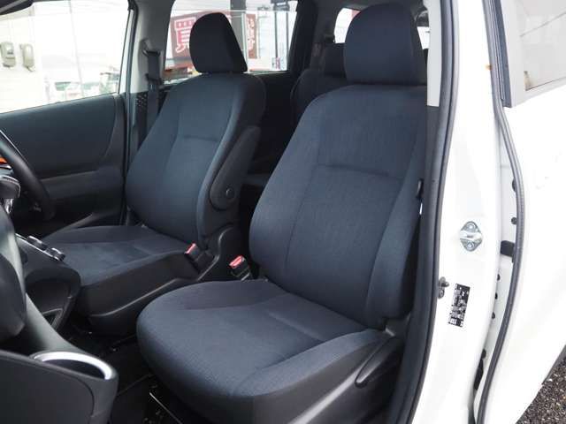 Toyota SIENTA 2015-08 189263-12