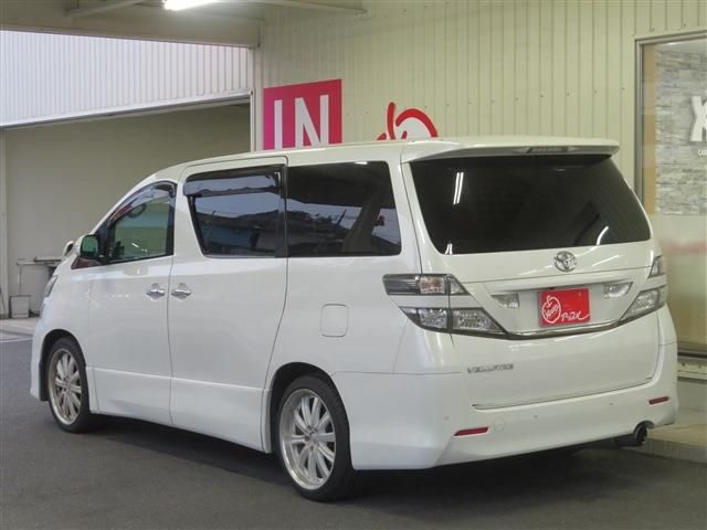 Toyota VELLFIRE 2009-10 26909-1