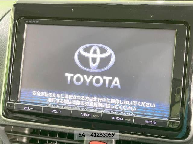 Toyota NOAH HYBRID 2014-07 381196-2