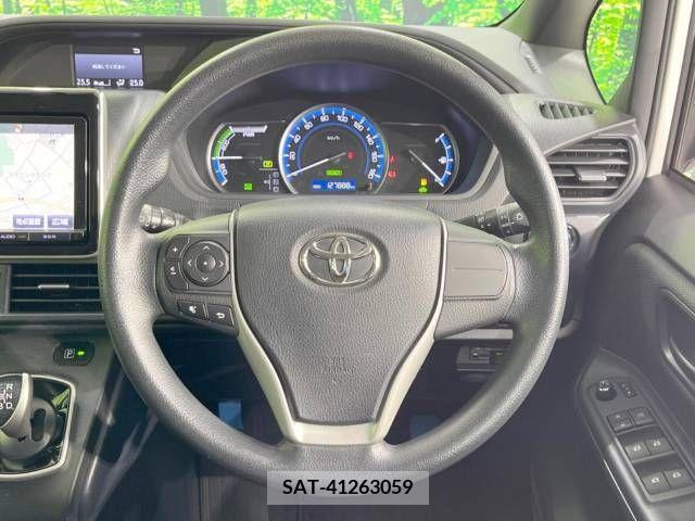 Toyota NOAH HYBRID 2014-07 381196-12