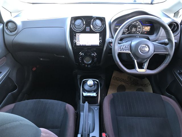 Nissan NOTE 2017-07 113-10