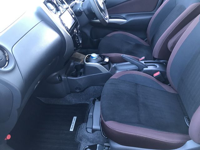 Nissan NOTE 2017-07 113-9