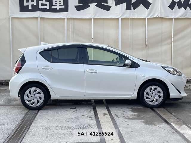 Toyota AQUA 2018-07 292060-7