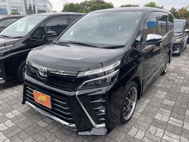 Toyota VOXY 2021-04 17008-0