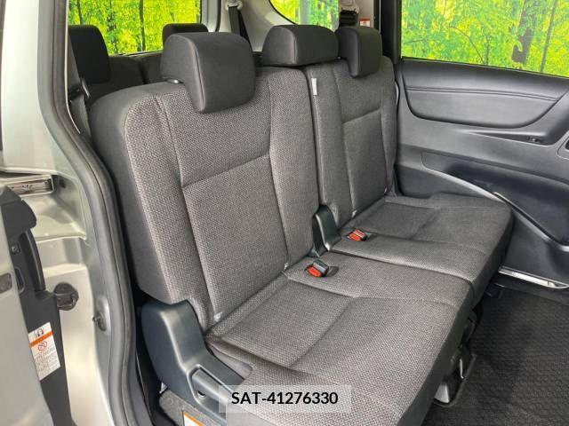 Toyota SIENTA 2022-04 298370-9