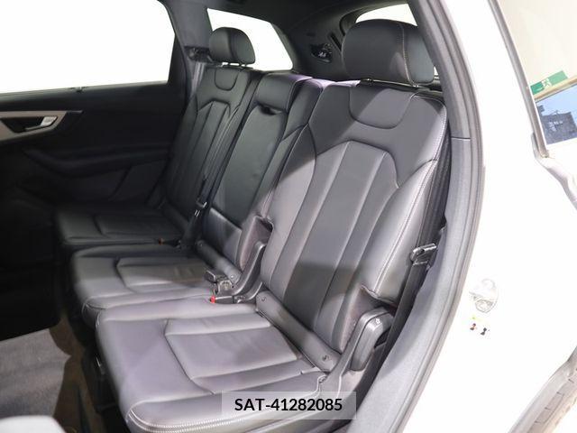 Audi Q7 2017-07 332890-17