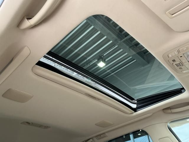 Toyota CROWN MAJESTA 2011-11 28937-4