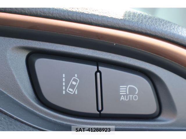 Toyota VITZ 2018-12 288620-14
