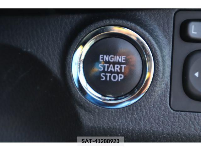 Toyota VITZ 2018-12 288620-3