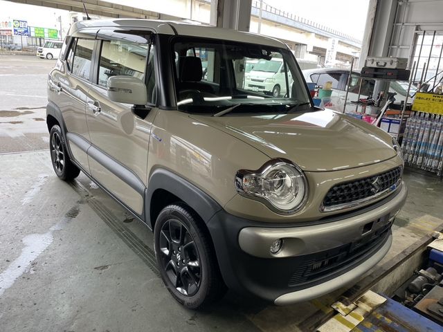 Suzuki X BEE 2017-12 3647-0