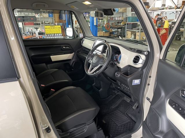 Suzuki X BEE 2017-12 3647-9