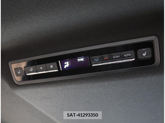 Toyota VOXY 2022-08 349663-25
