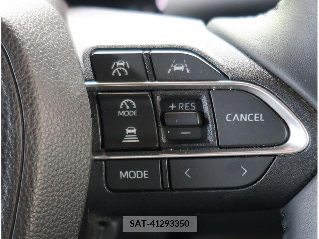 Toyota VOXY 2022-08 349663-19