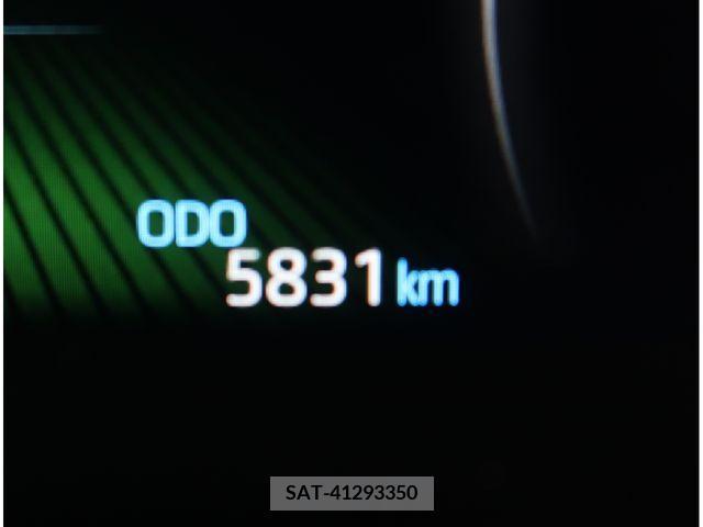 Toyota VOXY 2022-08 349663-13