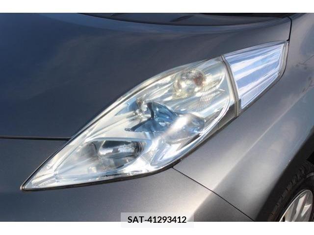 Nissan LEAF 2016-03 352463-12