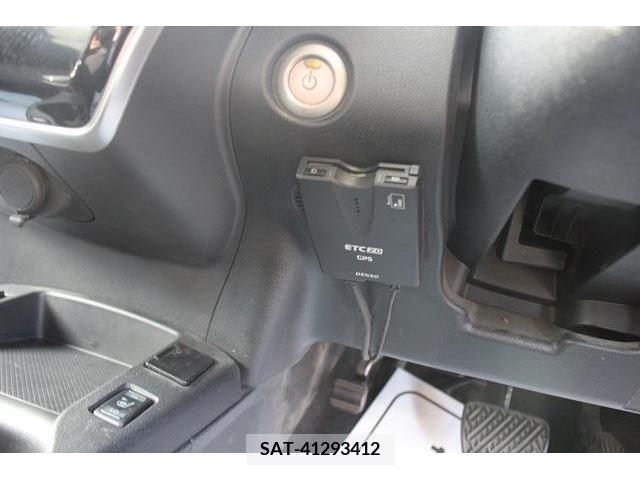 Nissan LEAF 2016-03 352463-6