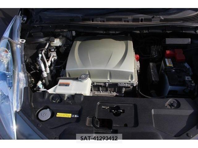 Nissan LEAF 2016-03 352463-18