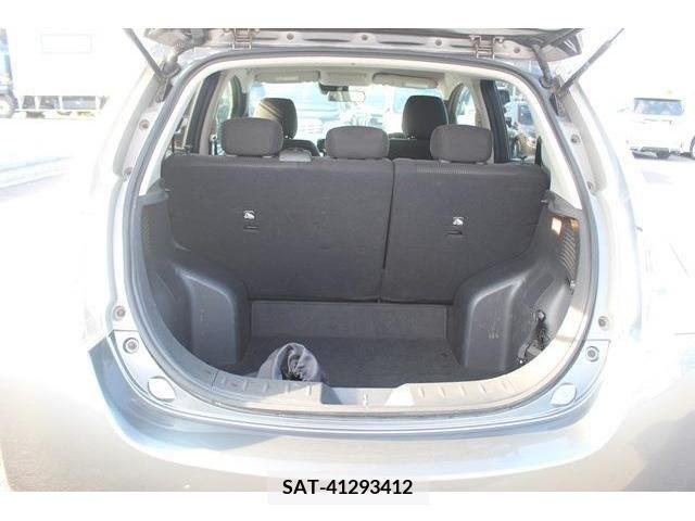 Nissan LEAF 2016-03 352463-17