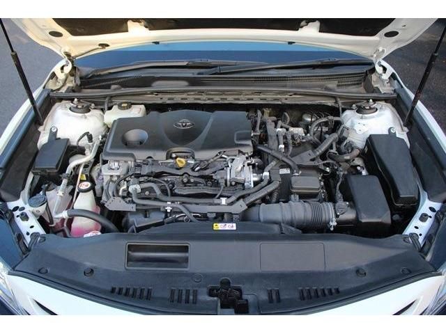 Toyota CAMRY HYBRID 2018-11 188406-17