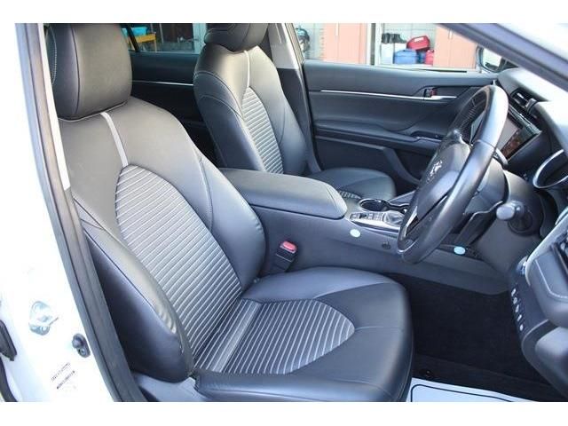 Toyota CAMRY HYBRID 2018-11 188406-14