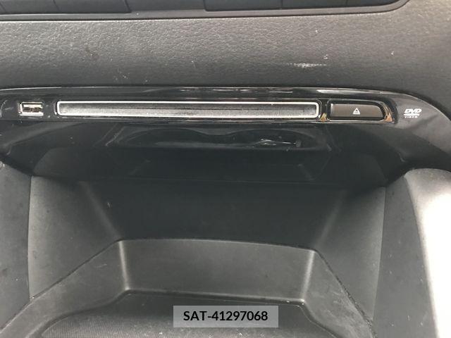 Mazda MAZDA3 2019-07 301039-18