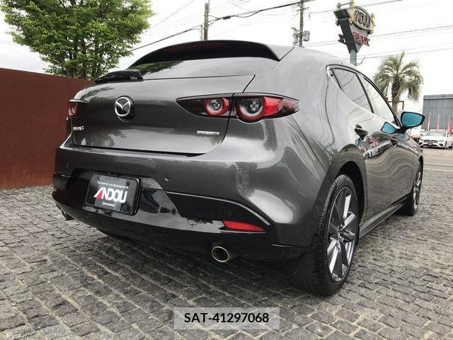 Mazda MAZDA3 2019-07 301039-6