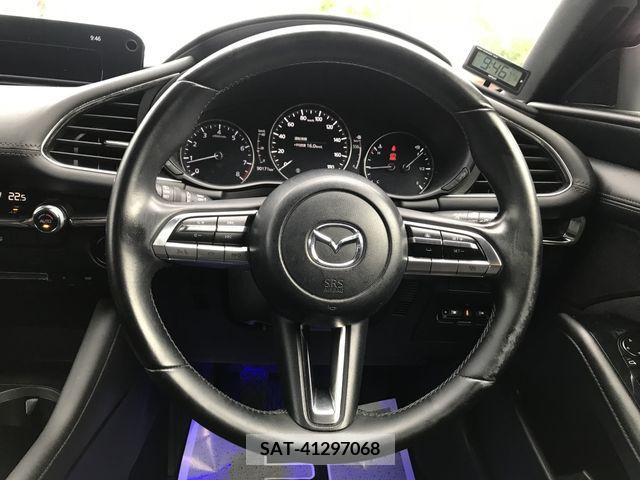 Mazda MAZDA3 2019-07 301039-12