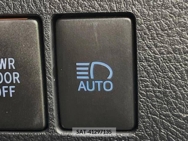 Toyota ALPHARD 2020-07 338491-7