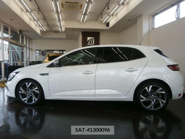 Renault MEGANE 2018-11 257362-8