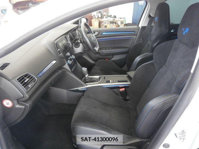 Renault MEGANE 2018-11 257362-13