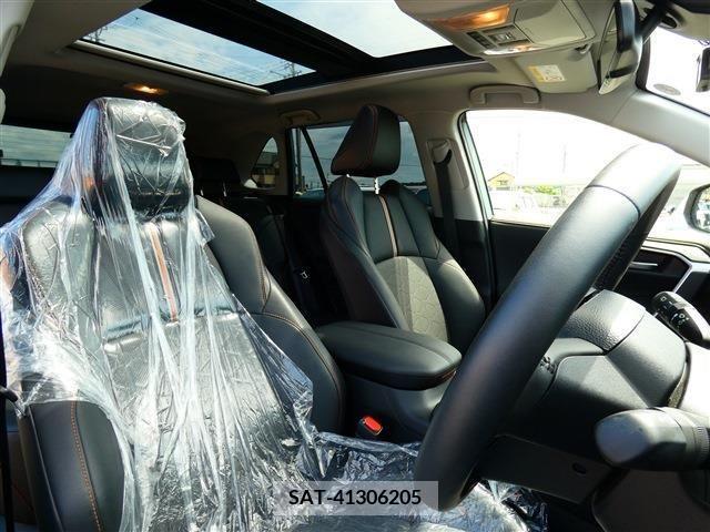 Toyota RAV4 2021-06 352040-7