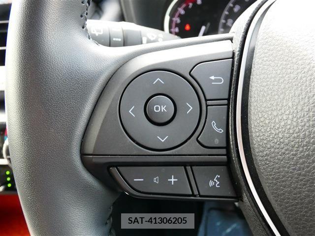 Toyota RAV4 2021-06 352040-15