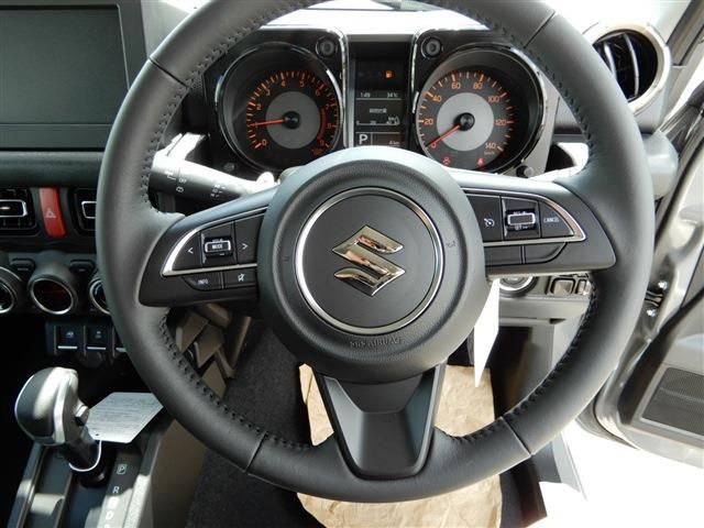 Suzuki JIMNY 2022-07 5332-7