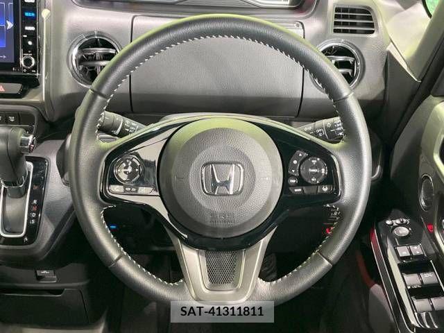 Honda N BOX CUSTOM 2022-01 209579-11