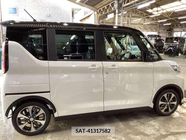 Mitsubishi EK X SPACE 2022-11 207614-1