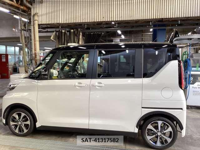 Mitsubishi EK X SPACE 2022-11 207614-17