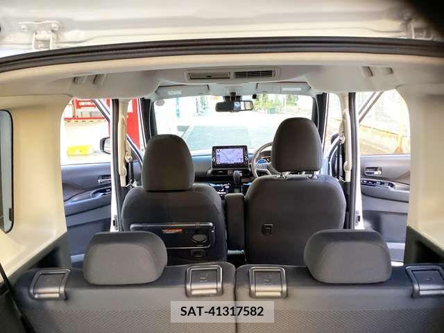 Mitsubishi EK X SPACE 2022-11 207614-12