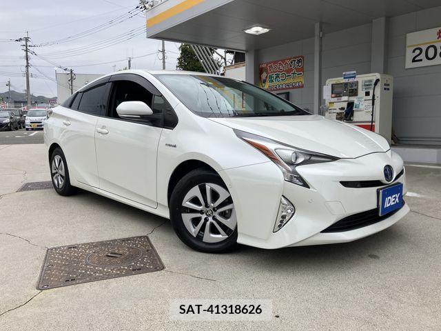 Toyota PRIUS 2017-12 281988-4