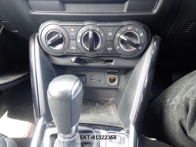 Mazda DEMIO 2019-06 379494-22