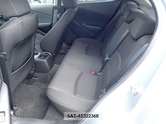 Mazda DEMIO 2019-06 379494-19