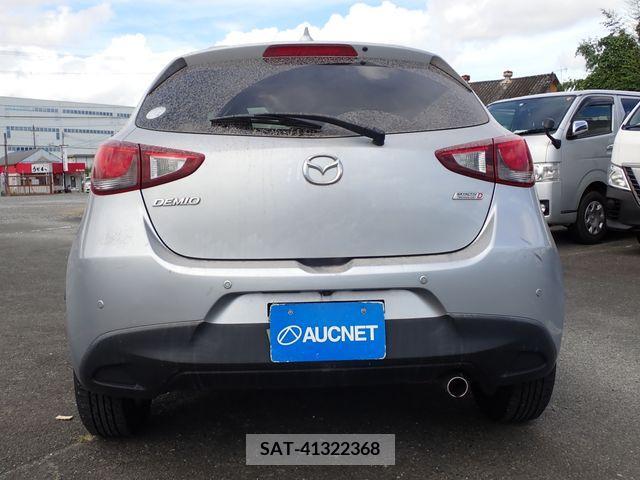 Mazda DEMIO 2019-06 379494-5