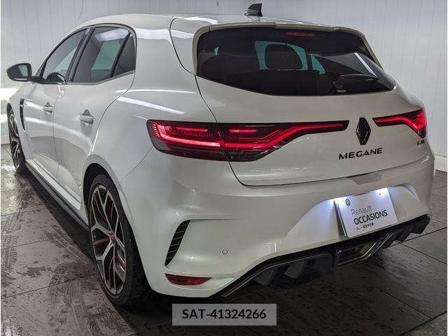 Renault MEGANE 2021-06 224546-2