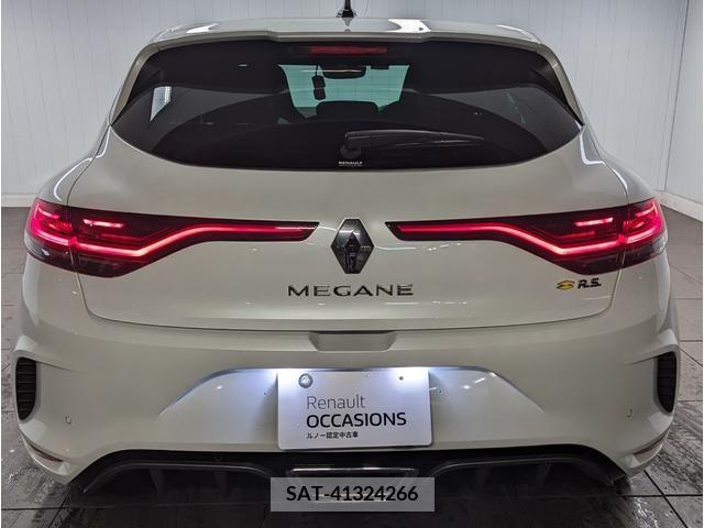 Renault MEGANE 2021-06 224546-4