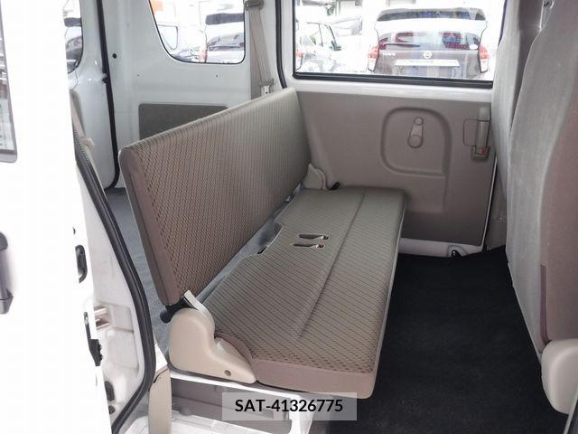Suzuki EVERY 2016-04 301585-10