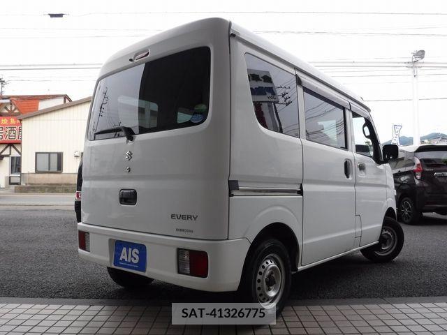 Suzuki EVERY 2016-04 301585-2