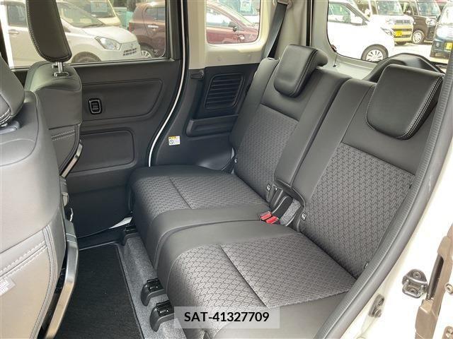 Suzuki SPACIA 2023-09 368599-17