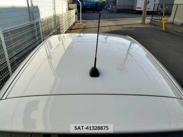 Bmw 1 SERIES 2009-06 293232-4
